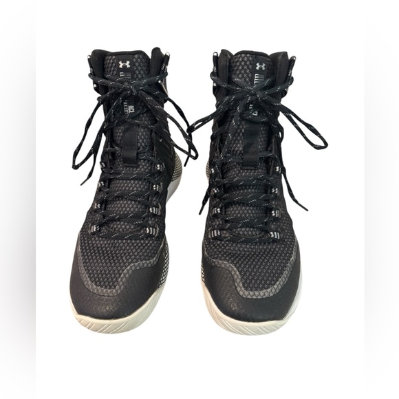 Under Armour Shoes - Under Armour HOVR Highlight Ace Volleyball Shoes Women’s Size 8 Black / White 8